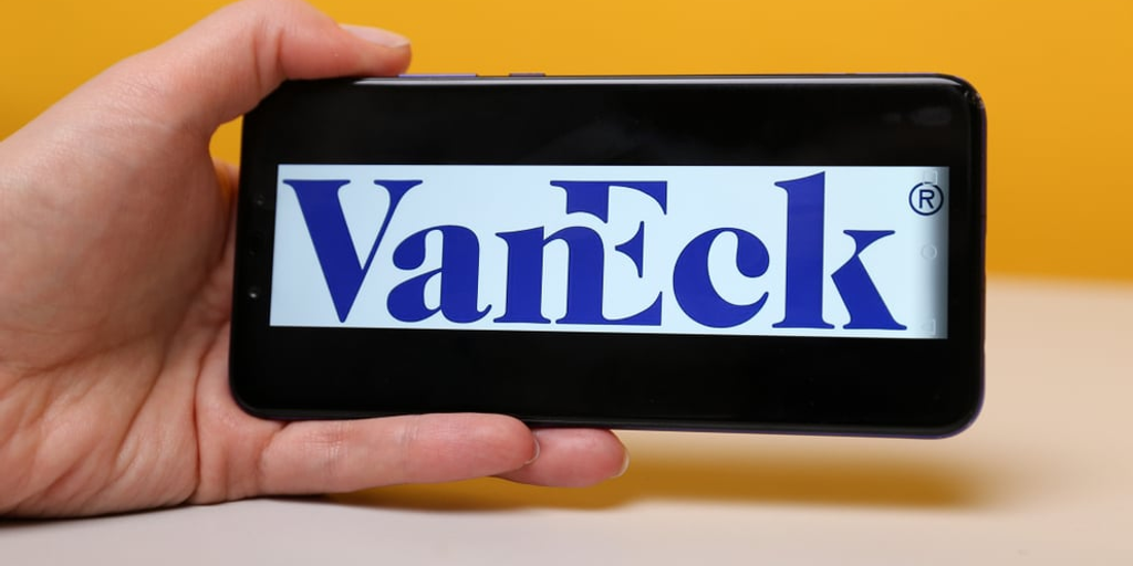 VanEck, 블록체인 ETF SEC 승인. 5월 14일 출시 예정. 글로벌 디지털 경제 전환 주목.